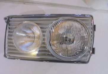 1501521521-h-250-1659926696-farol-optica-direito-esquerdo-mercedes-w123-1serie.jpg